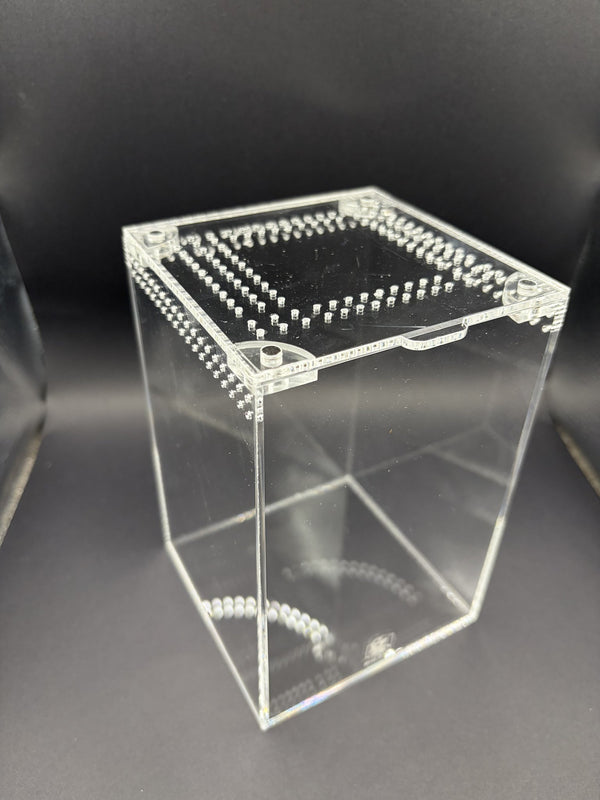 Arboreal Acrylic Enclosure, 4 x 4 x 6 in clear acrylic enclosure with ventilated locking lid