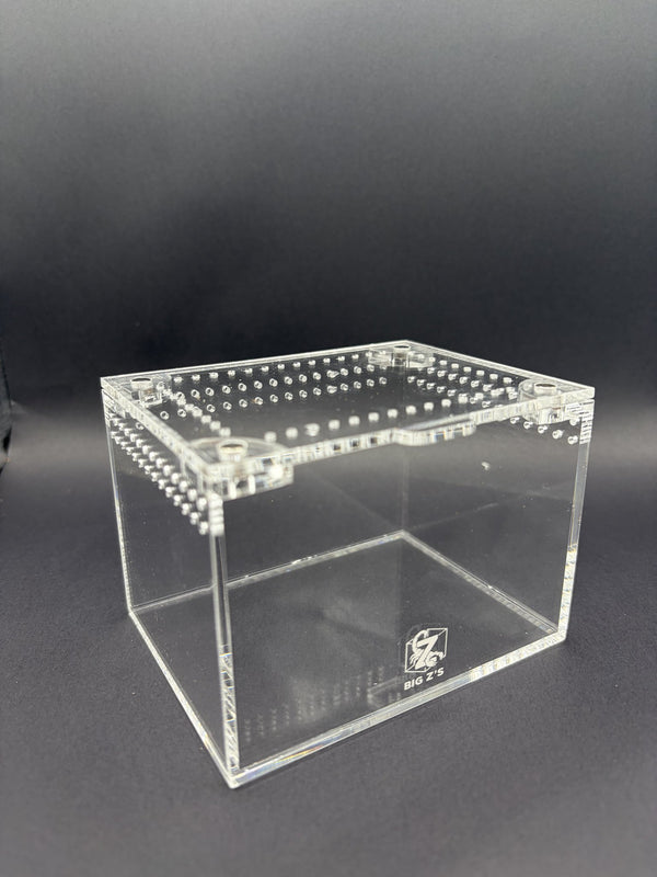Terrestrial Acrylic Enclosure, 4 x 3 x 3 in clear acrylic enclosure with ventilated locking lid