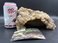 Repti Zoo medium corner hide EHR08M, front entrance with soda can for scale