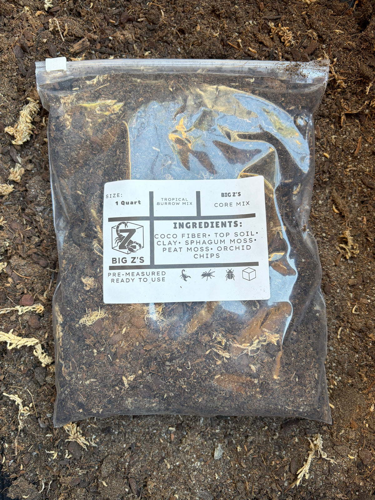 Big Z's Tropical Burrow Mix in a labeled 1-quart bag